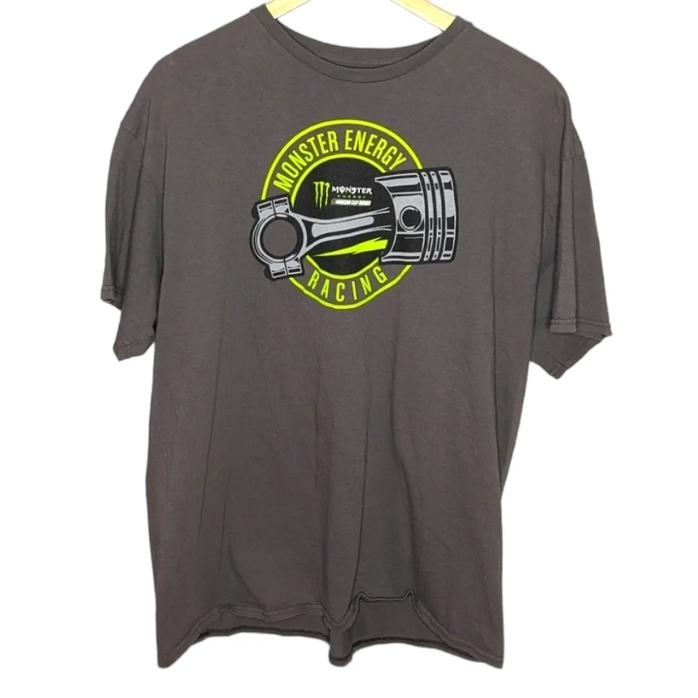 Y2K Nascar Monster Energy Racing Graphic Piston Tshirt Size XL